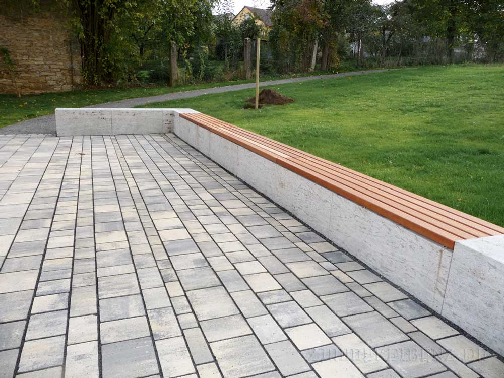 Holzbänke Exterieur 2