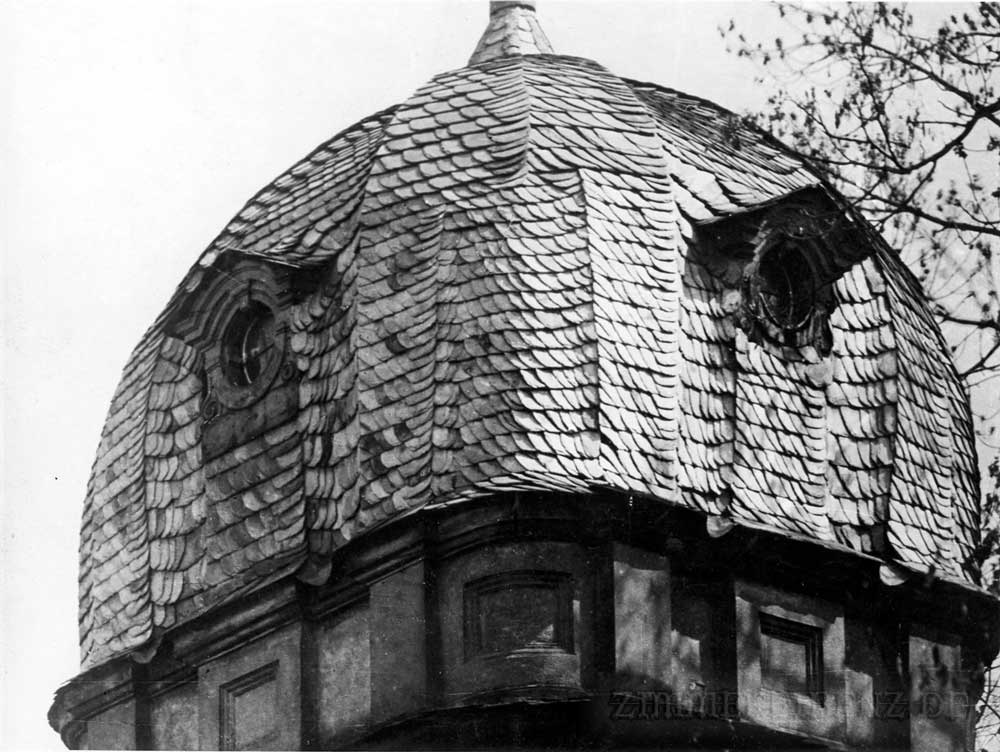 Foto vom Original aus der Vorkriegszeit als Vorlage für den Wiederaufbau