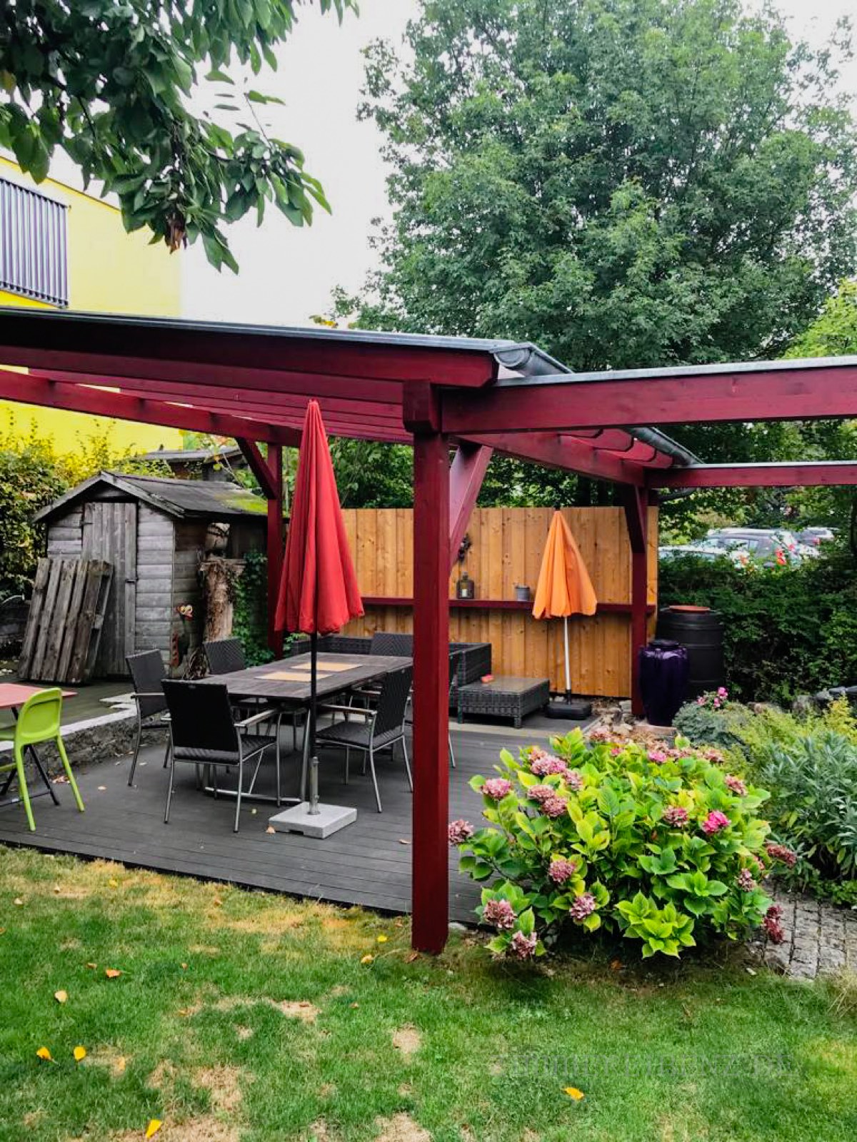 Pergola mit Acryl Doppelstegplatten gedeckt
