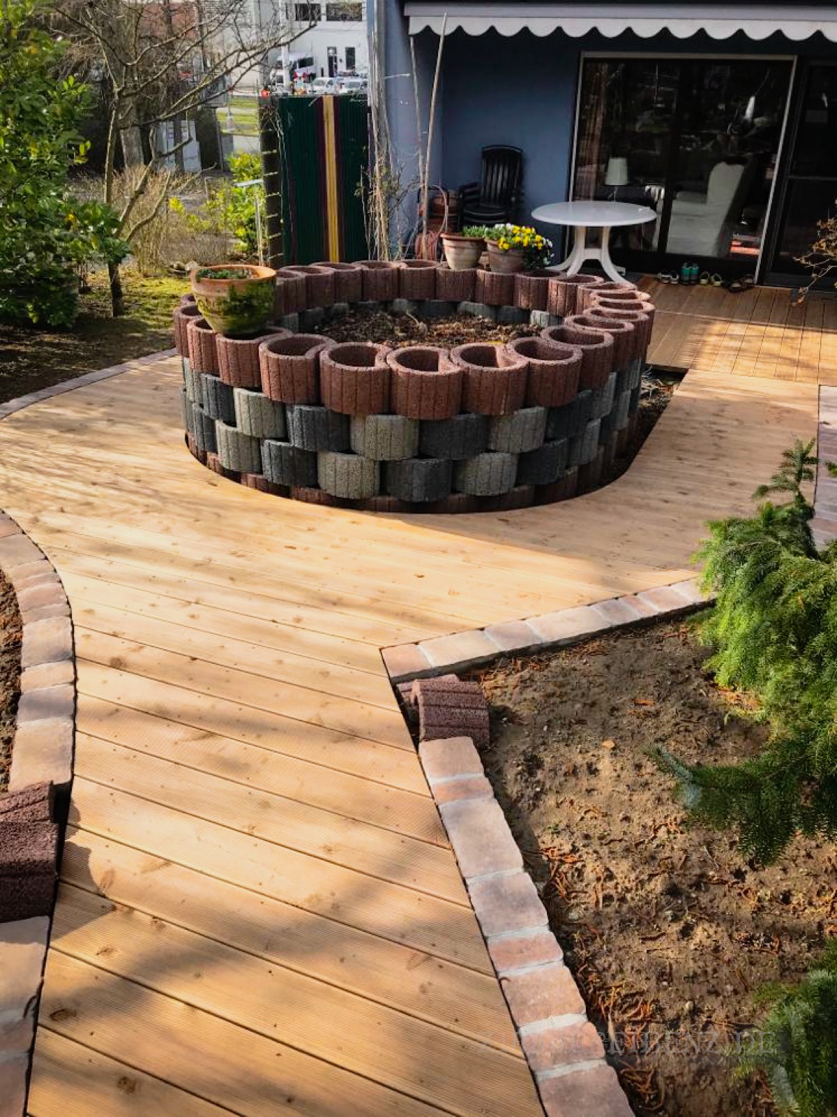 Terrasse mit Barrierenfreiem Zugang zum Haus